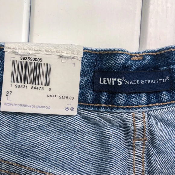 Levi's Made & Crafted Cheeky High Rise Denim Short - Picture 5 of 8